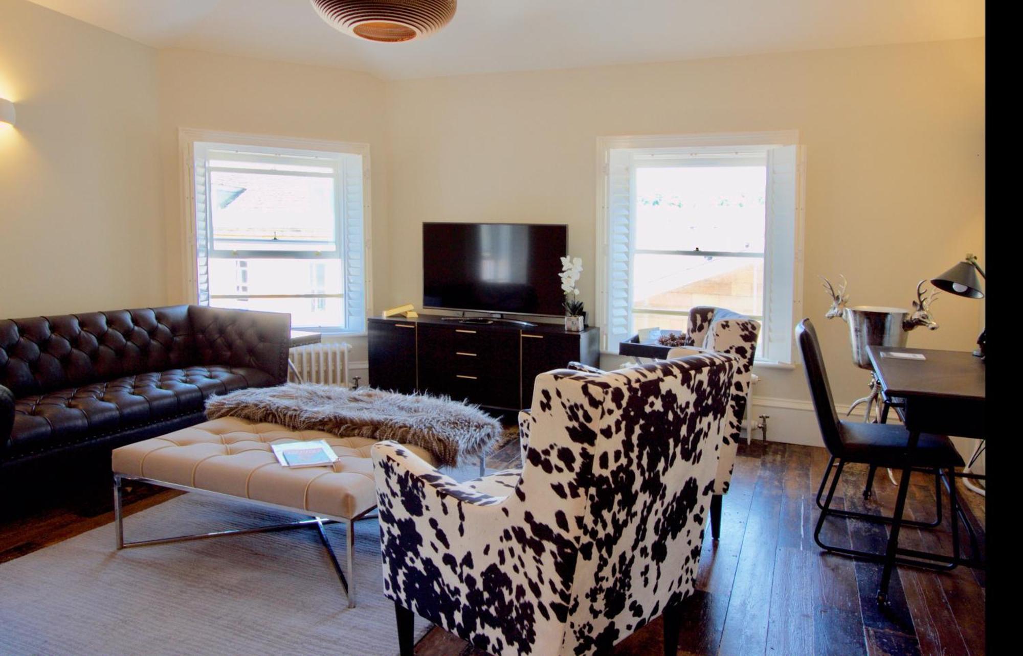 Old Bank Apartments Stamford Room photo